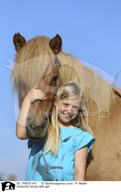 Islnder mit Mdchen / Icelandic Horse with girl / PM-07147