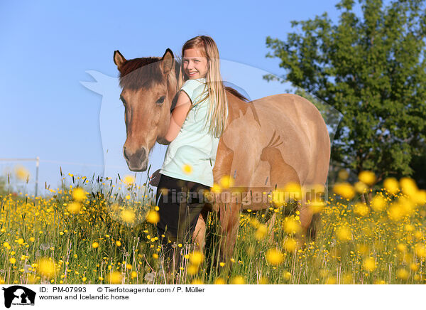 Mdchen und Islnder / woman and Icelandic horse / PM-07993