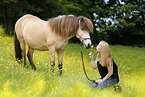 woman and Icelandic horse