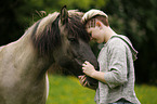 woman and Icelandic horse