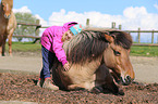 girl and Icelandic horse