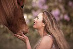 woman with Icelandic horse