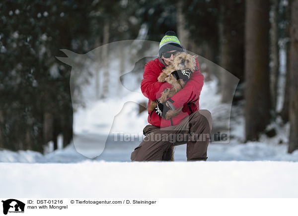 Mann mit Mischling / man with Mongrel / DST-01216