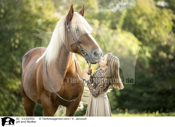 girl and Noriker / VJ-02552