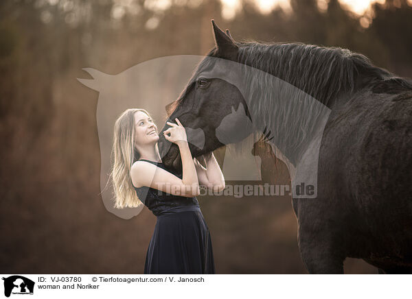 woman and Noriker / VJ-03780