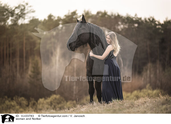 woman and Noriker / VJ-03783