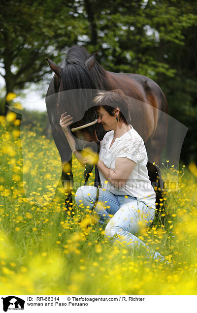 woman and Paso Peruano / RR-66314