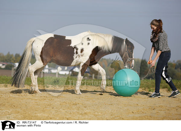 woman with Pinto / RR-73147