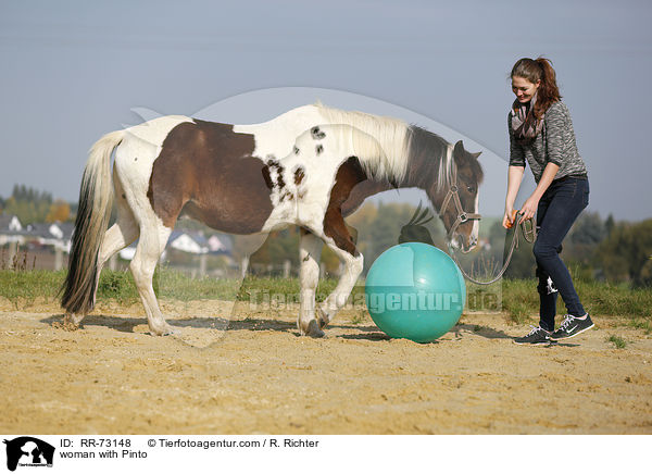 woman with Pinto / RR-73148