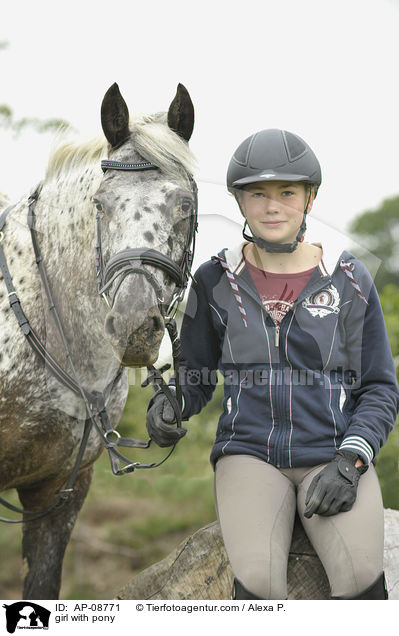 Mdchen mit Pony / girl with pony / AP-08771