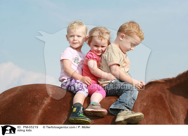 Kinderreiten / riding kids / PM-05219