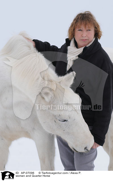 Frau und Quarter Horse / woman and Quarter Horse / AP-07096