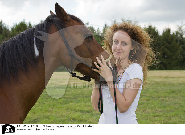 Frau mit Quarter Horse / woman with Quarter Horse / WS-04710