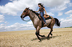 western riding horsewoman