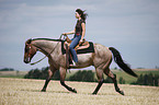 western riding horsewoman