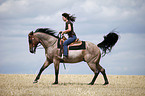 western riding horsewoman