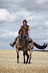 western riding horsewoman