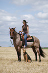 western riding horsewoman