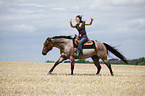 western riding horsewoman