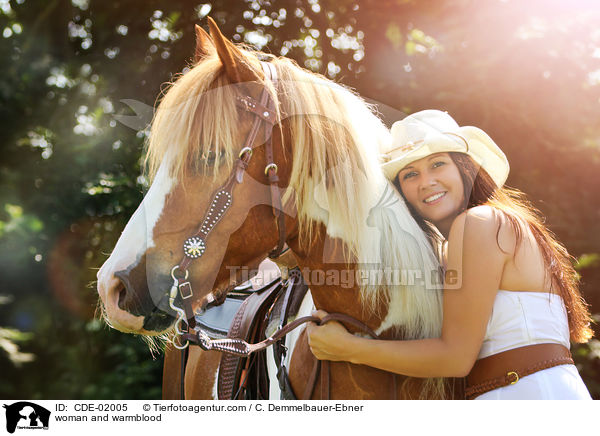 woman and warmblood / CDE-02005