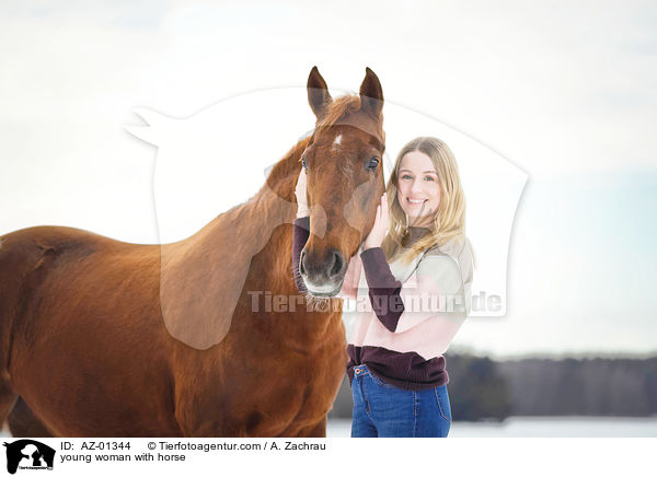 junge Frau mit Pferd / young woman with horse / AZ-01344