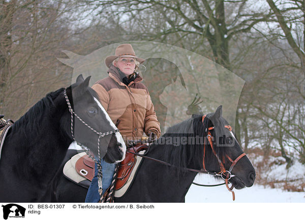 riding / BES-01307