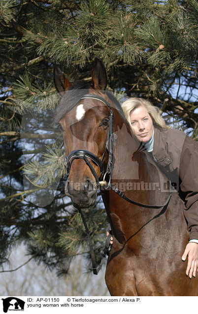 junge Frau mit Pferd / young woman with horse / AP-01150
