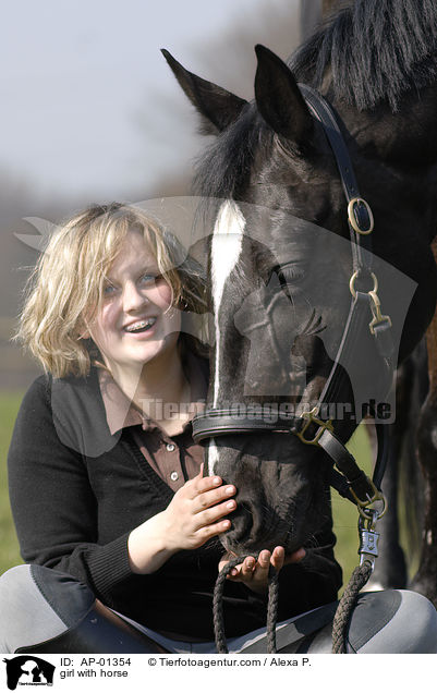 Mdchen mit Pferd / girl with horse / AP-01354