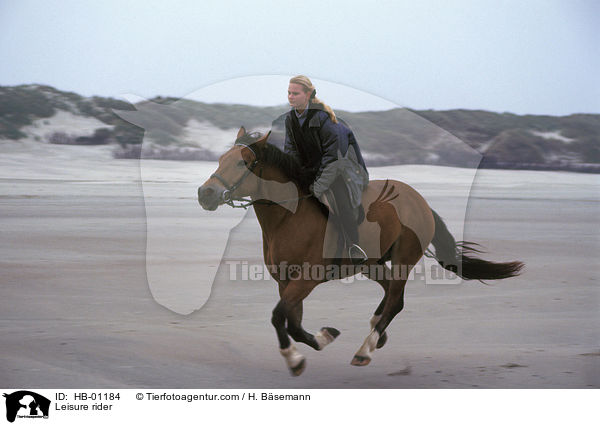Reiterin auf Pferd / Leisure rider / HB-01184