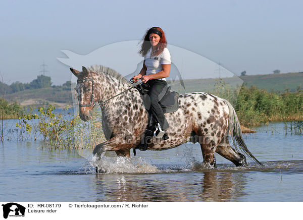 Ritt durchs Wasser / Leisure rider / RR-08179