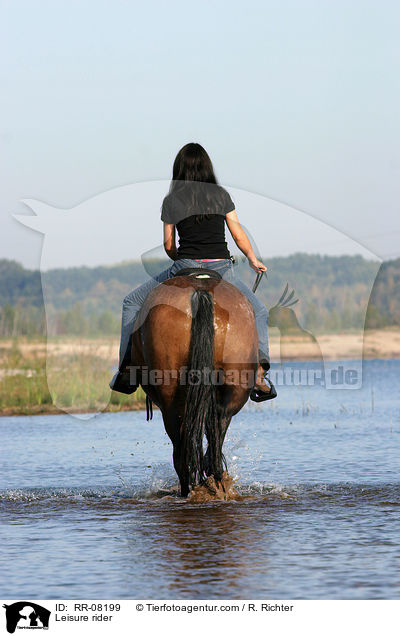 Ritt durchs Wasser / Leisure rider / RR-08199