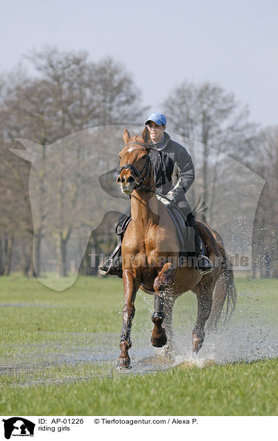 Freizeitreiten / riding girls / AP-01226
