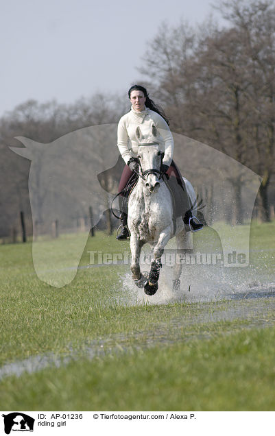 Freizeitreiten / riding girl / AP-01236