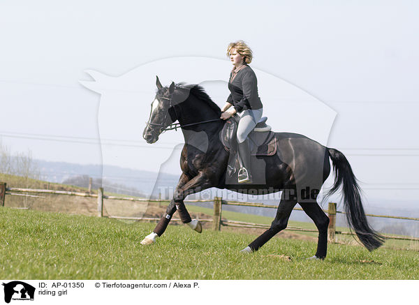 Freizeitreiten / riding girl / AP-01350