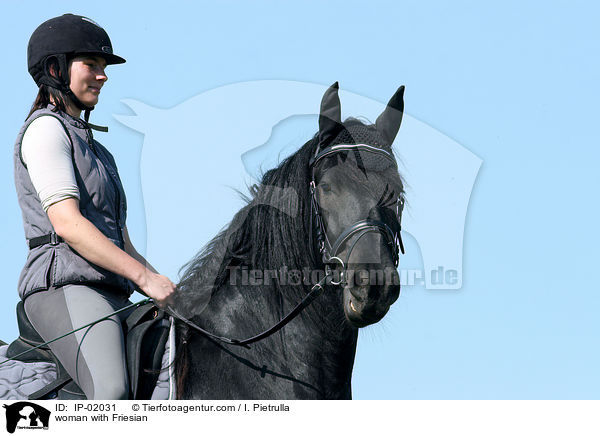 Reiterin auf Friese / woman with Friesian / IP-02031