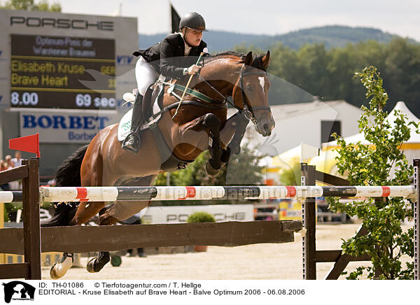 REDAKTIONELL - Kruse Elisabeth auf Brave Heart - Balve Optimum 2006 - 06.08.2006 / EDITORIAL - Kruse Elisabeth auf Brave Heart - Balve Optimum 2006 - 06.08.2006 / TH-01086