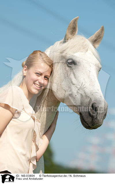Frau und Andalusier / woman and Andalusian horse / NS-03804