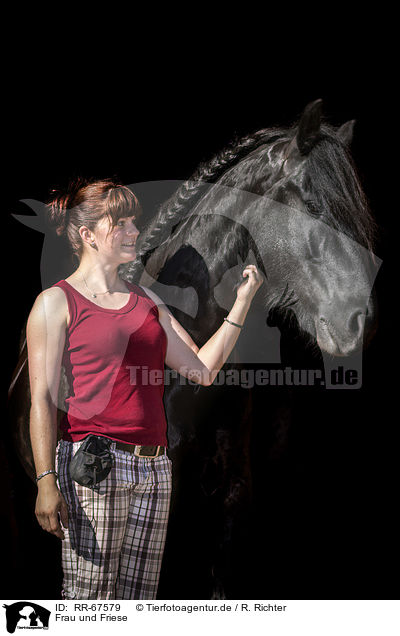 Frau und Friese / woman and Frisian Horse / RR-67579