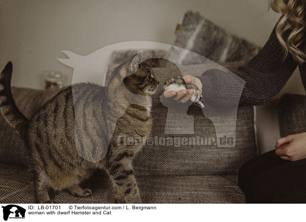 woman with dwarf Hamster and Cat / LB-01701